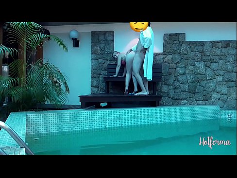 ❤️ Patron hizmetçiyi havuza davet eder ama bir sıcağa dayanamaz ❌ Porno fb tr.villagesexvideos.ru ﹏